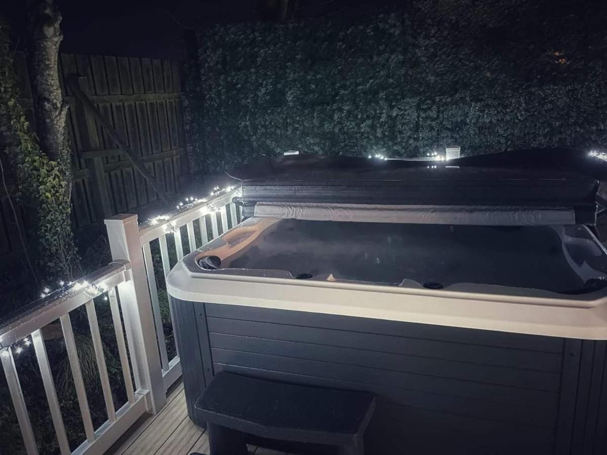 Garvock Hillingworth'S Hot Tub Retreat - St Cyrus 빌라 외부 사진