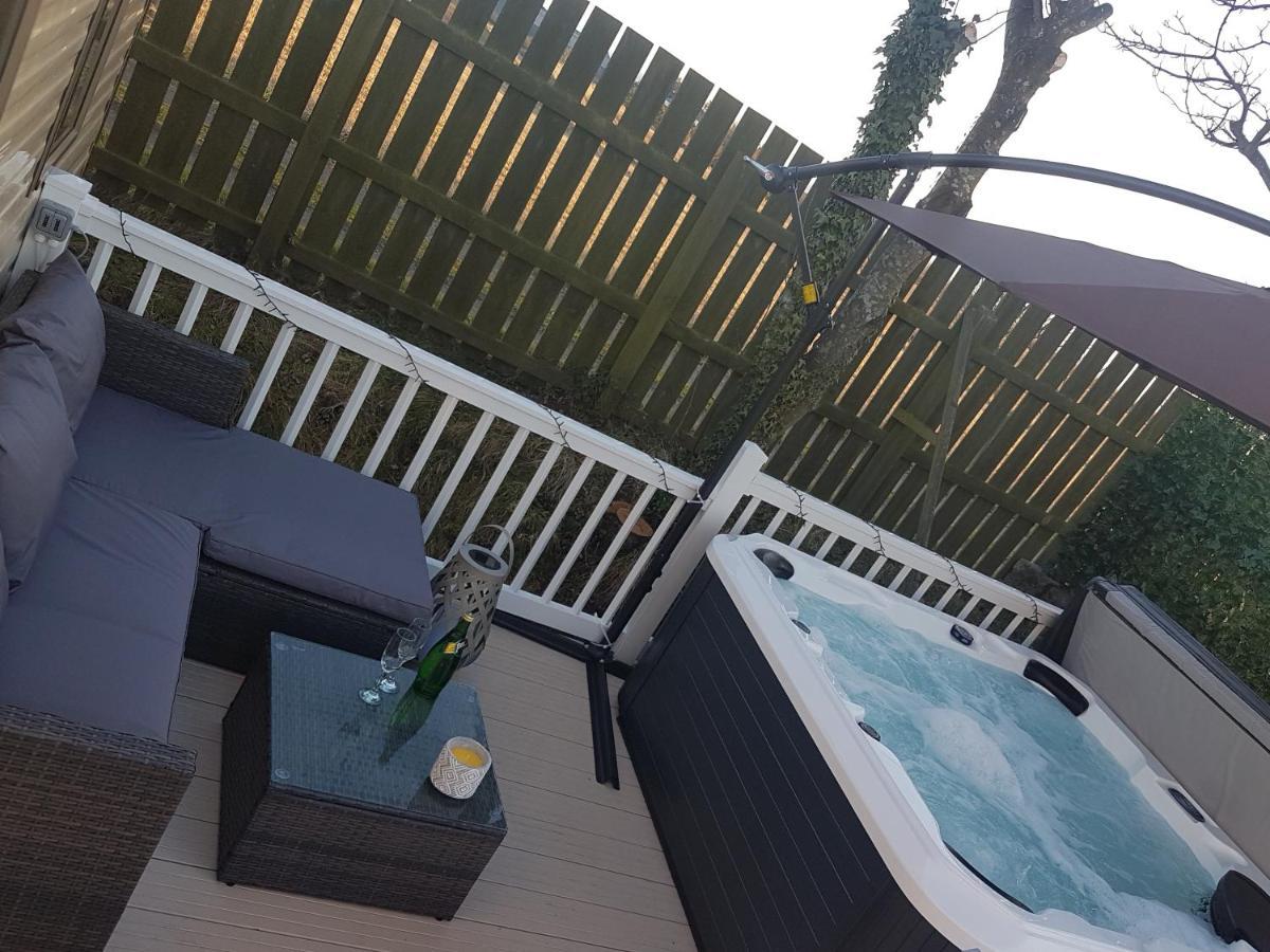 Garvock Hillingworth'S Hot Tub Retreat - St Cyrus 빌라 외부 사진